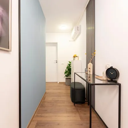 Xox Comfort Giurgiului Apartment *